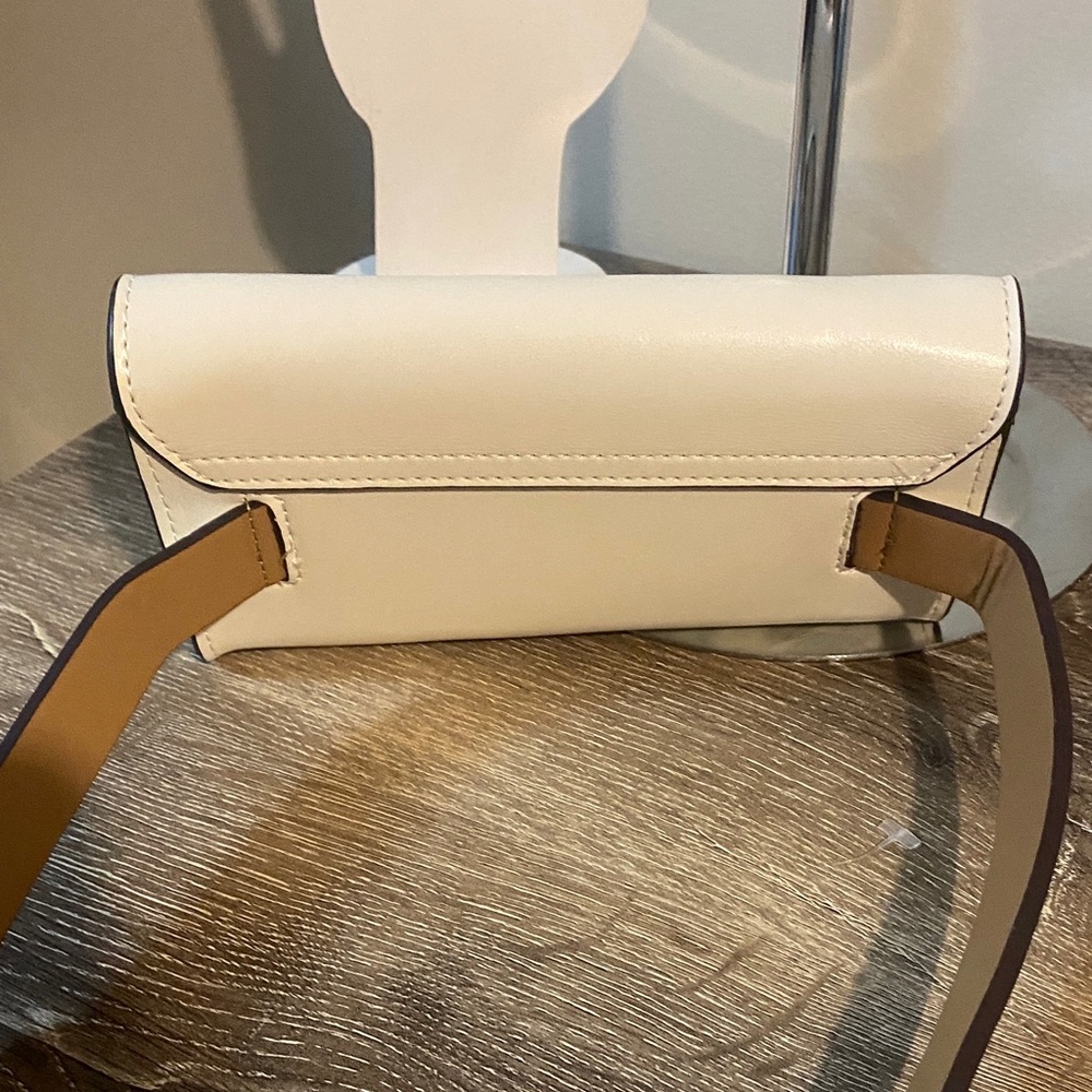 Kate Spade New York NWOT Ivory Cream Leather Crossbody Belt Bag with Bow 7x4 S/M - Picture 4 of 8